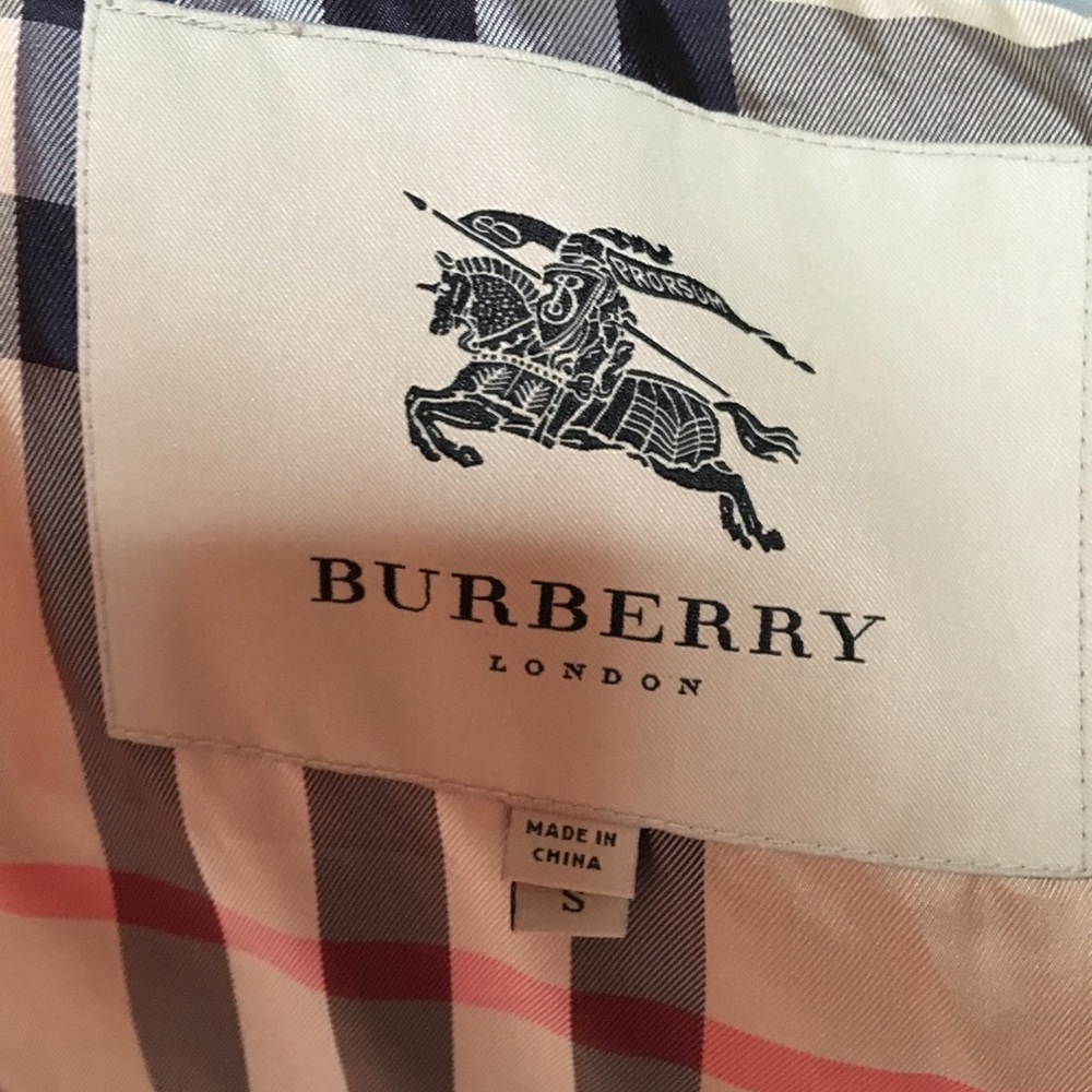 Burberry quilted coat - Picture 7 of 8